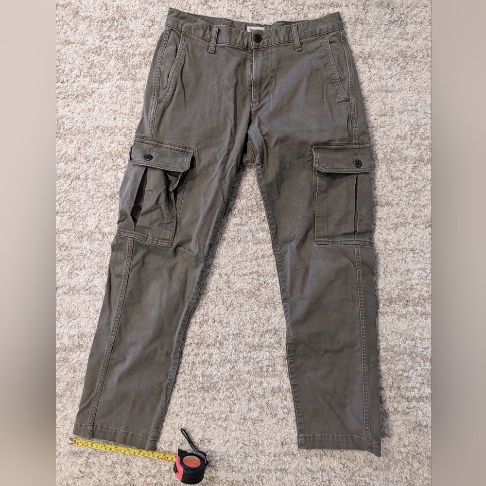 Dockers cargo pants, stone/brown color, size 30x30, Athletic fit